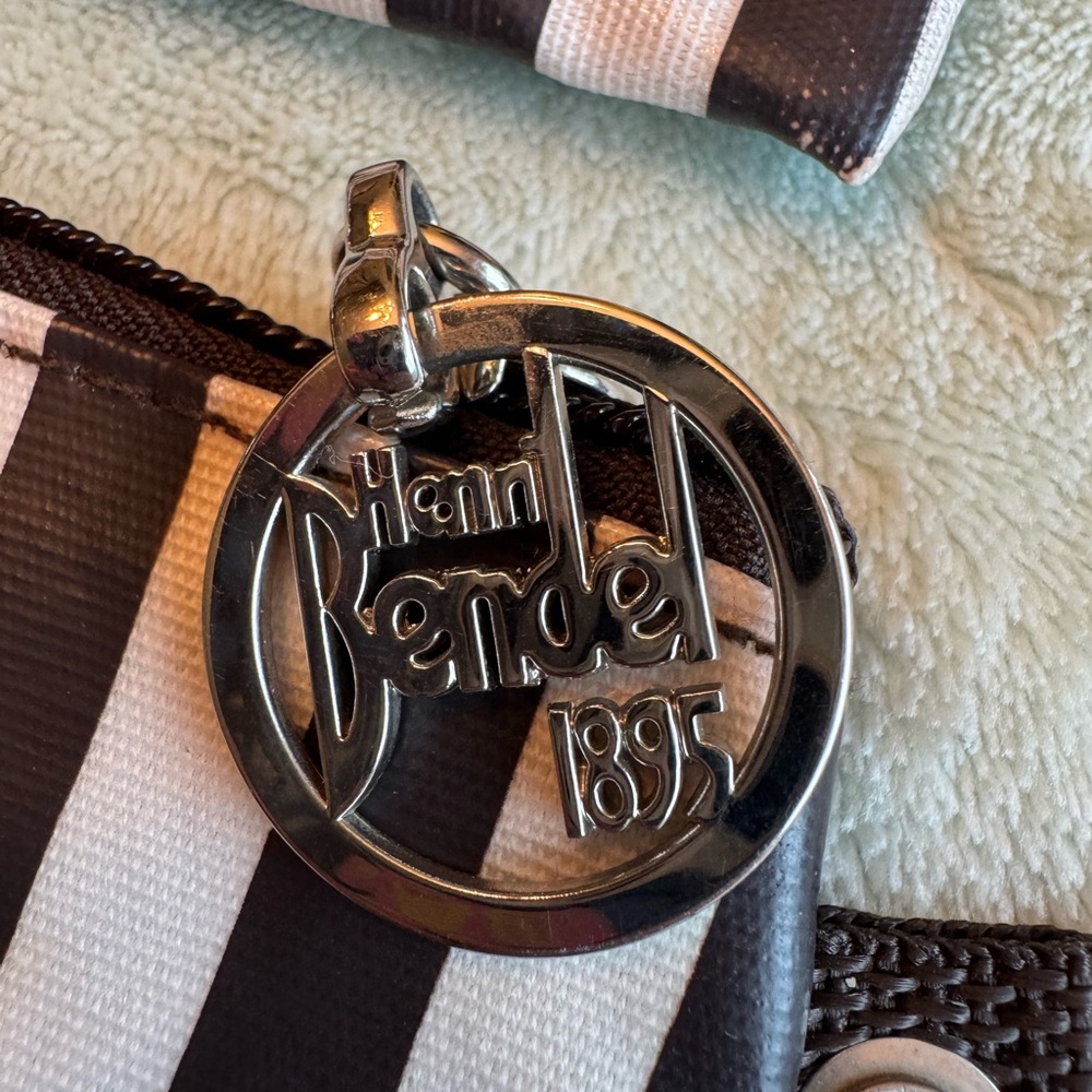 Henri Bendel Striped Travel Pouch Set - Picture 5 of 9